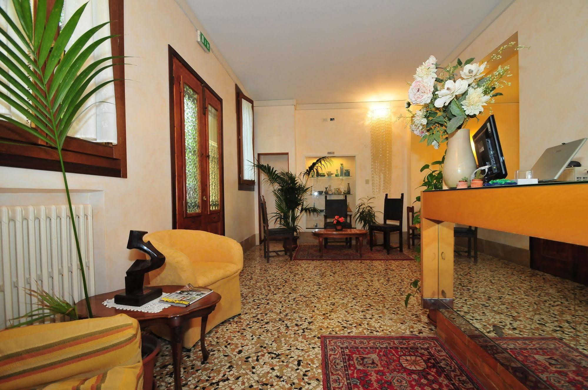Locanda Sant'Anna Hotel Венеция Экстерьер фото