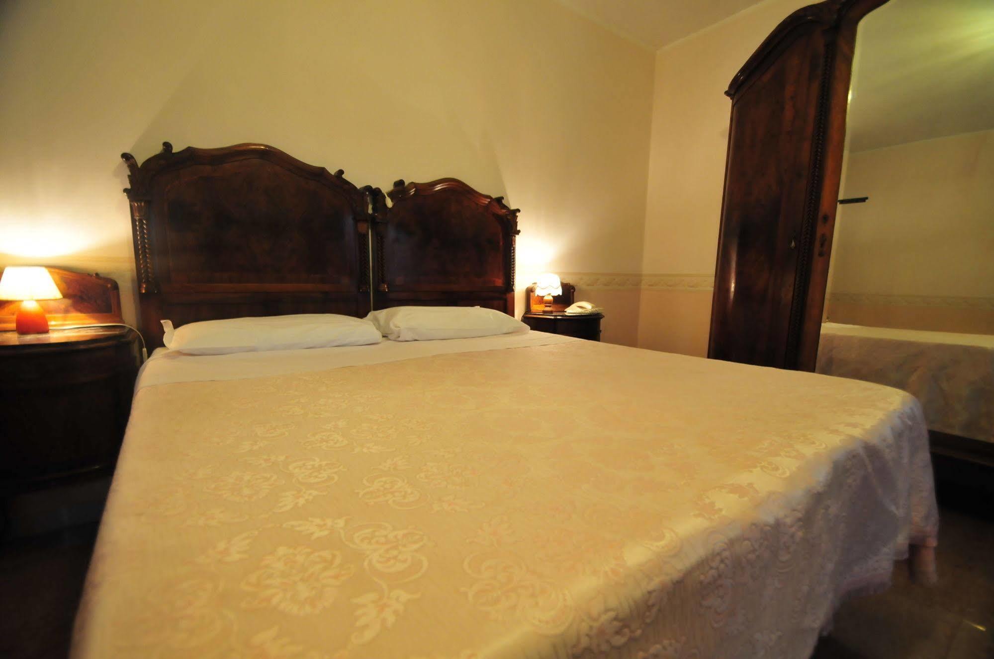 Locanda Sant'Anna Hotel Венеция Экстерьер фото