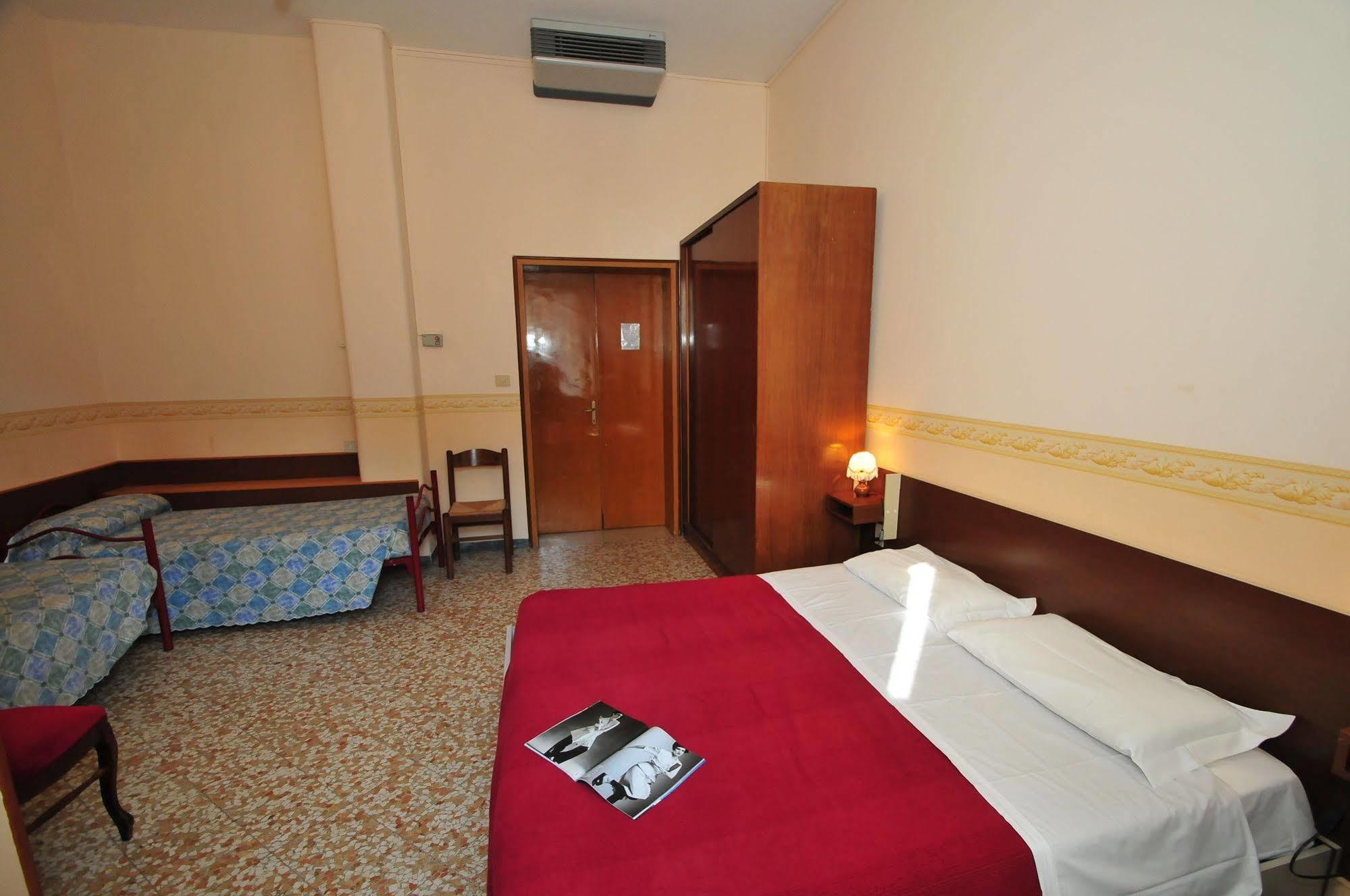 Locanda Sant'Anna Hotel Венеция Экстерьер фото